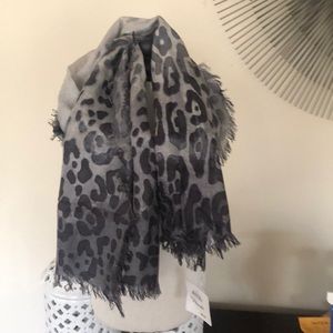 Brand New With Tags Nordstrom Cashmere & Silk Scarf